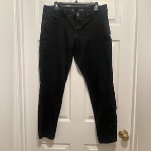 SO Women's Classic Black Jeggings